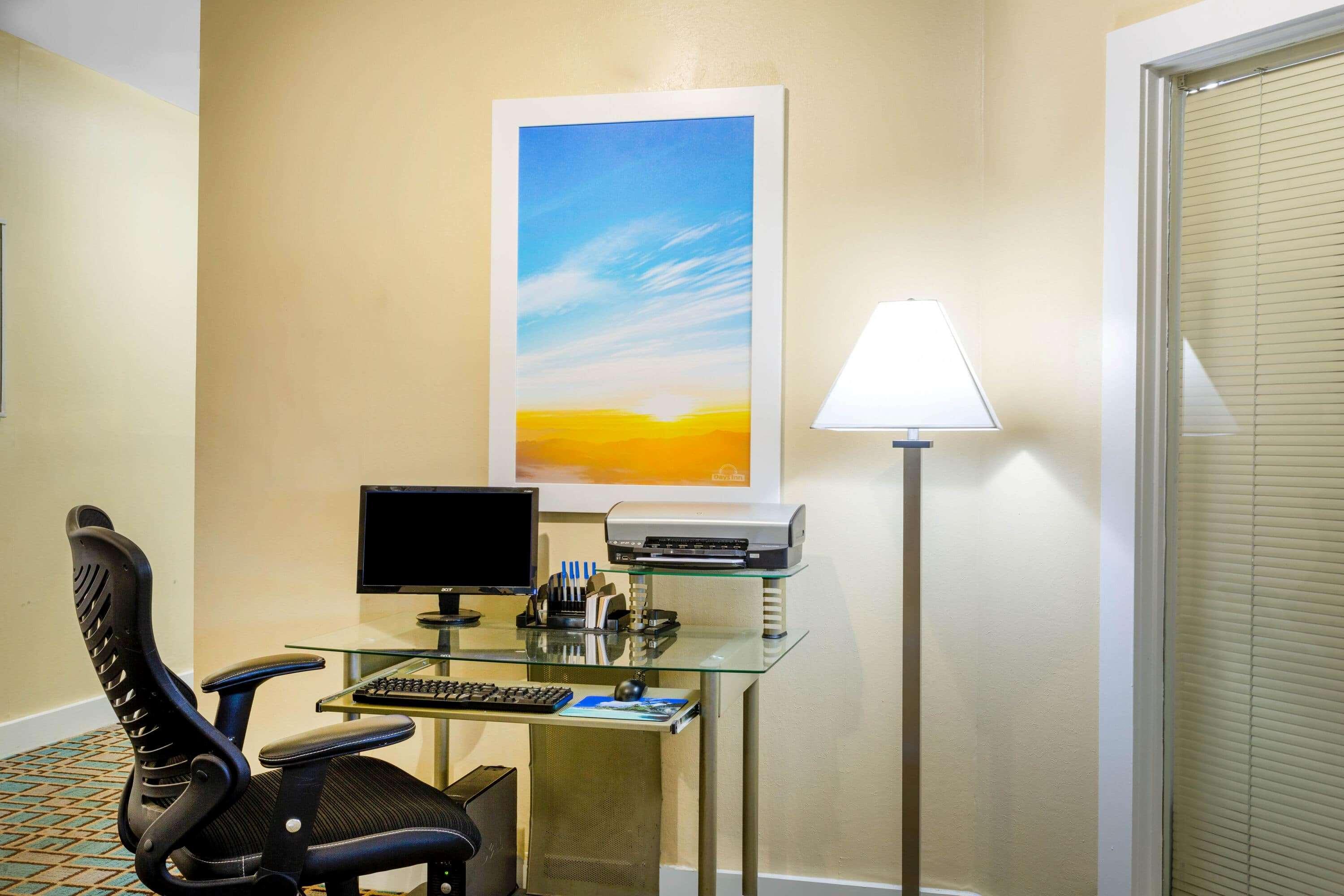 Days By Wyndham / 2* Wilmington