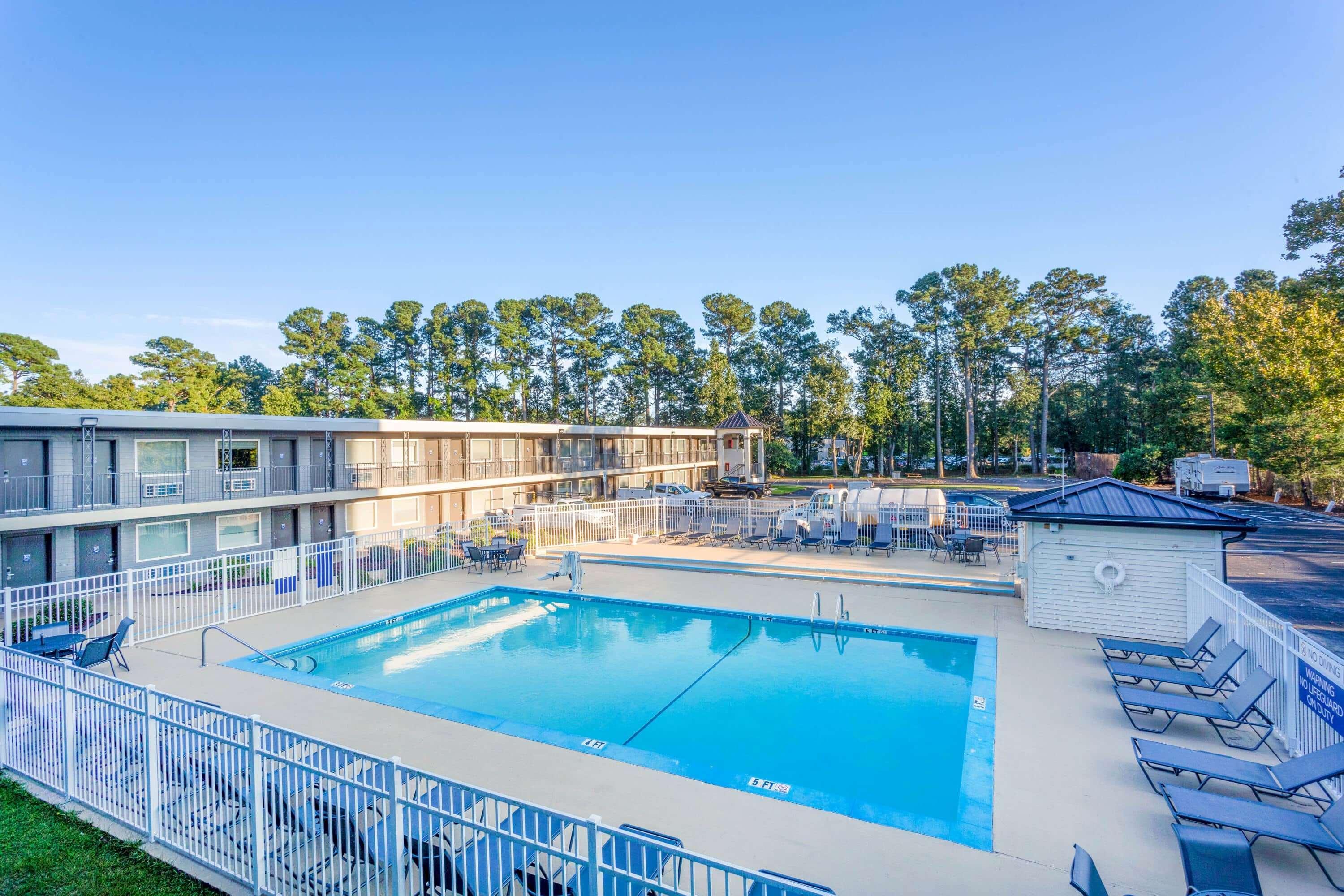 Days By Wyndham / 2* Wilmington